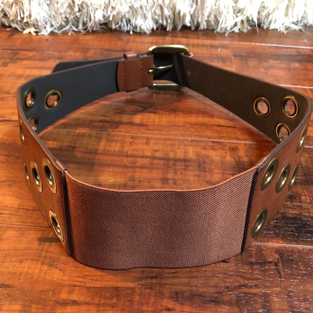 Cognac Brass Tone Grommet Boho Hippie CHIC Waist Buckle Belt sz S/M 28" - 32" - Picture 7 of 9